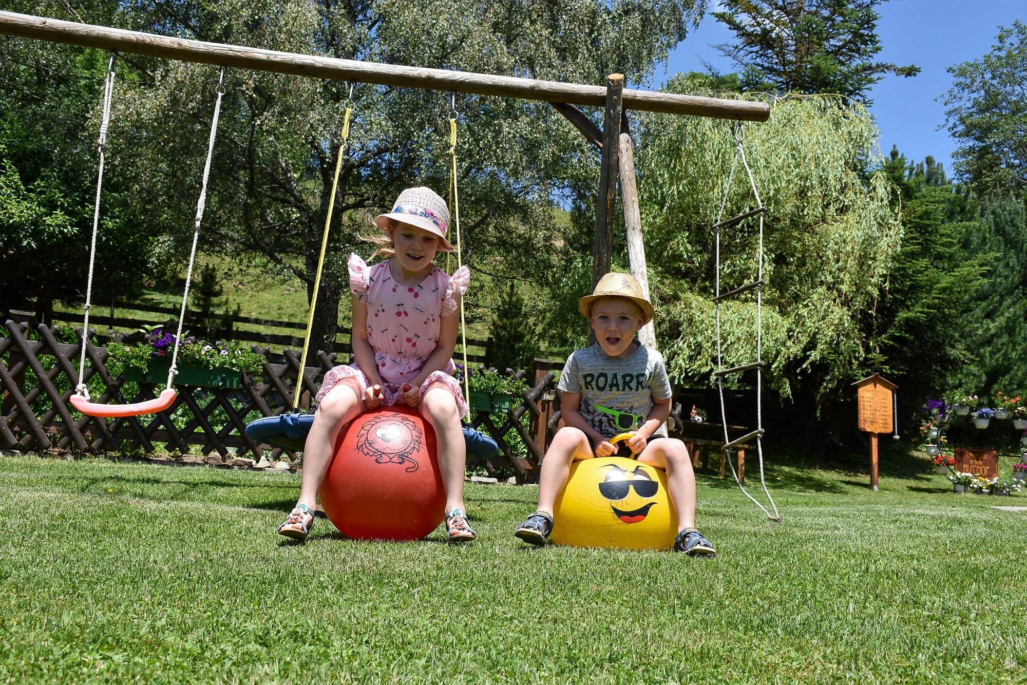 Spielplatz für Familienurlaub, Gästehaus Bischof in Schöder